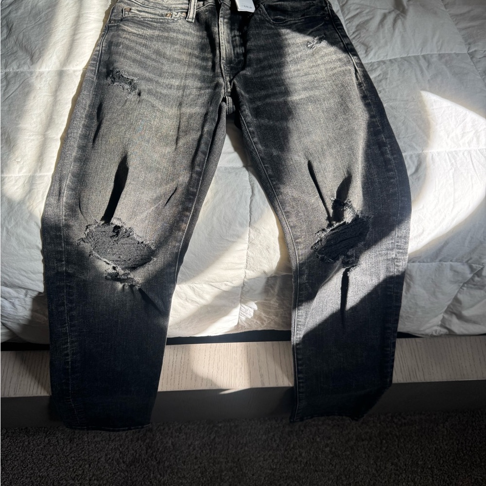 American Eagle Outfitters Ripped Gray Skinny Jeans